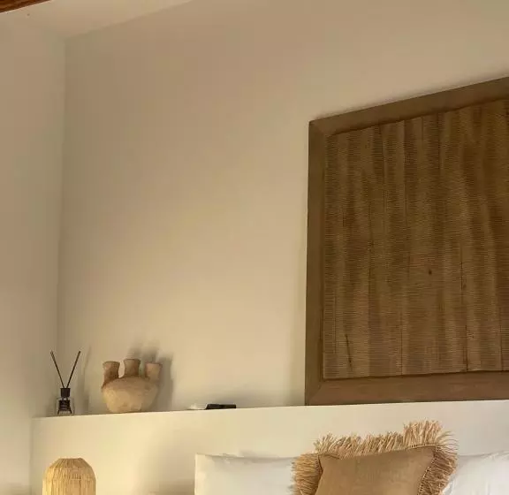 Aamiaismajoitus (B&B) Manzil La Tortue