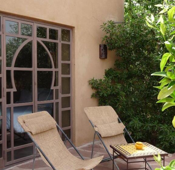 مبيت وإفطار Manzil La Tortue