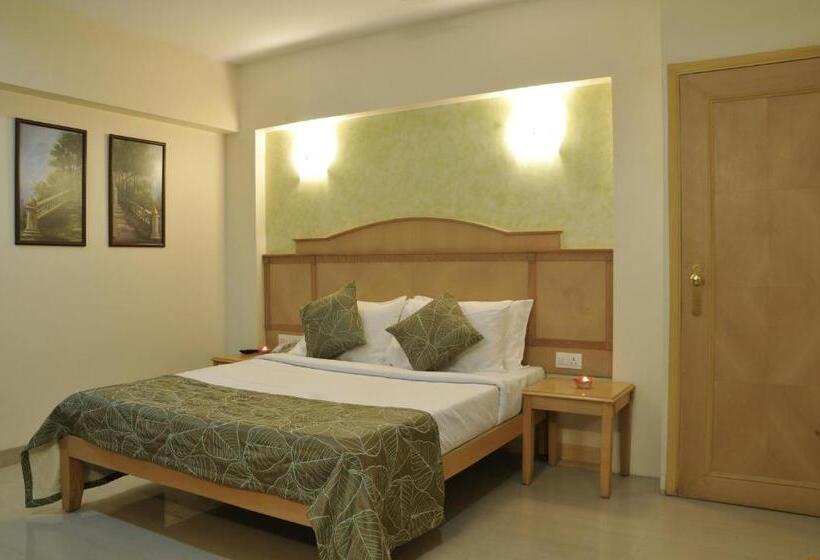 Hotel Abigail Regency