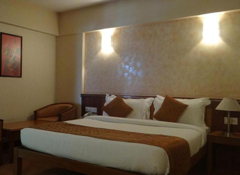 Hotel Abigail Regency