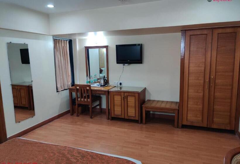 Hotel Abigail Regency