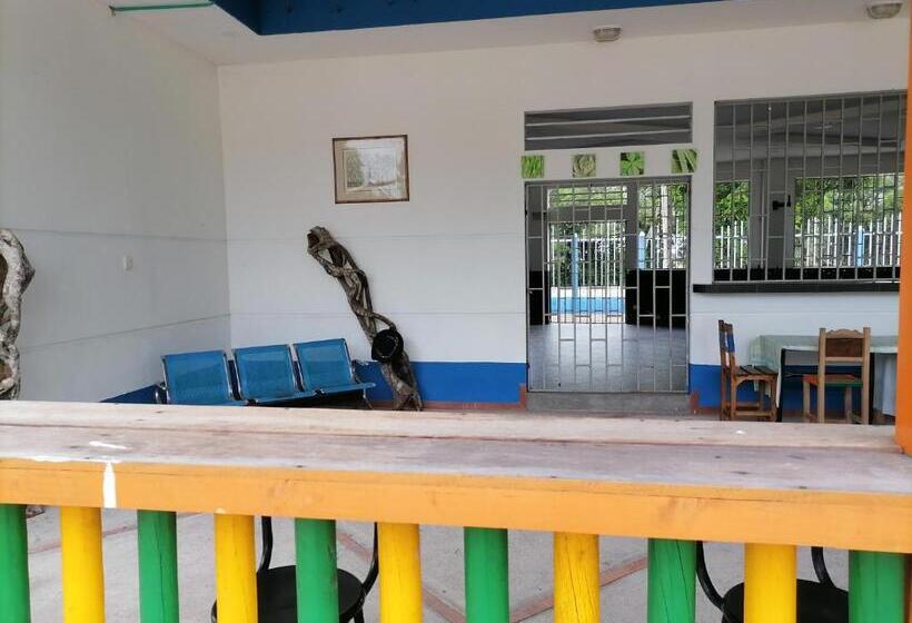 هتل کپسول Campestre La Maria