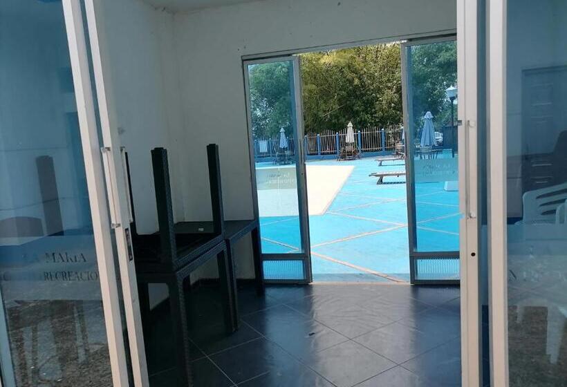 هتل کپسول Campestre La Maria