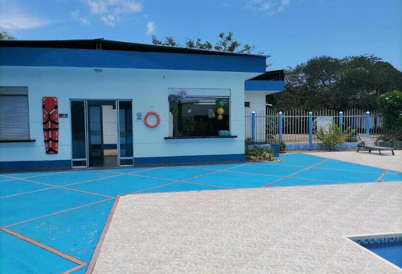 هتل کپسول Campestre La Maria