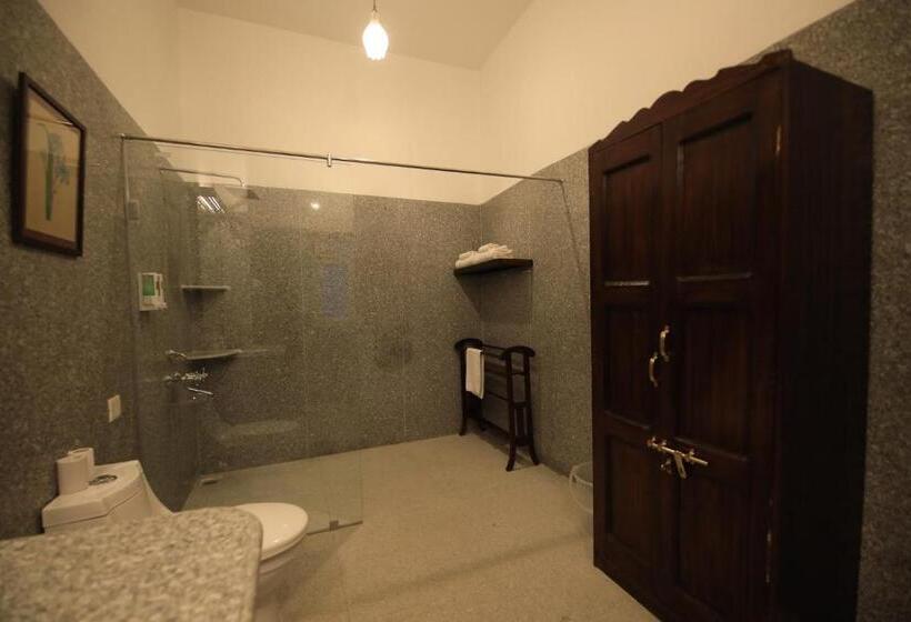 בית מלון כפרי Roop Niwas Kothi, Near Mandawa