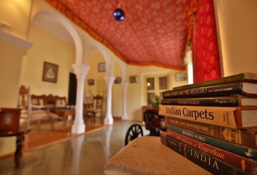 בית מלון כפרי Roop Niwas Kothi, Near Mandawa