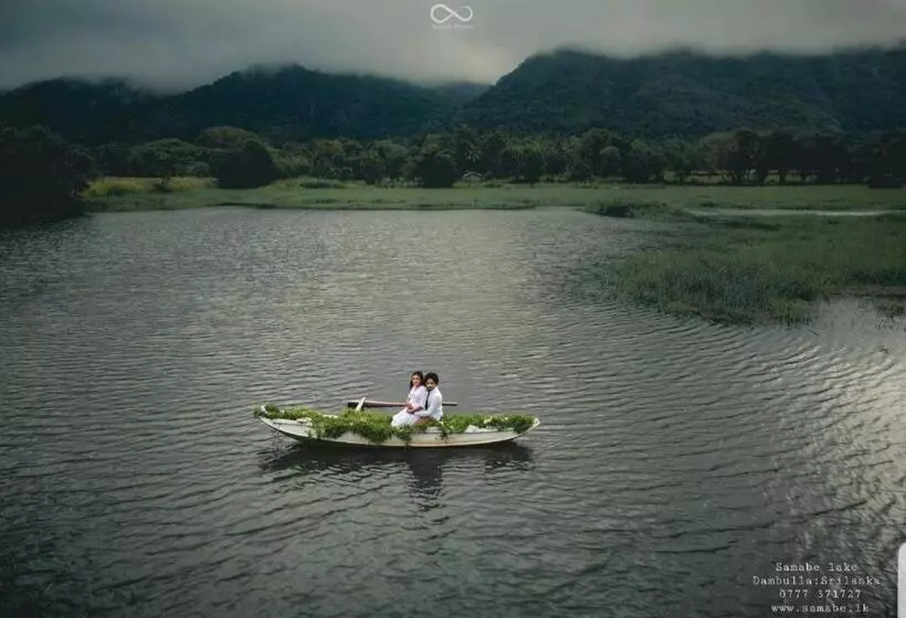 Hotel Samabe Lake