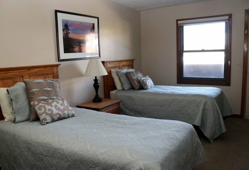 هتل Spinnaker At Lake Dillon