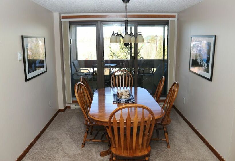 هتل Spinnaker At Lake Dillon