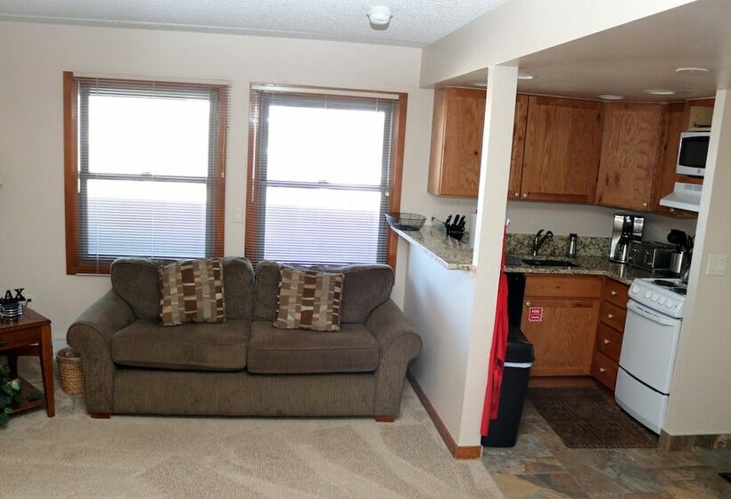 هتل Spinnaker At Lake Dillon