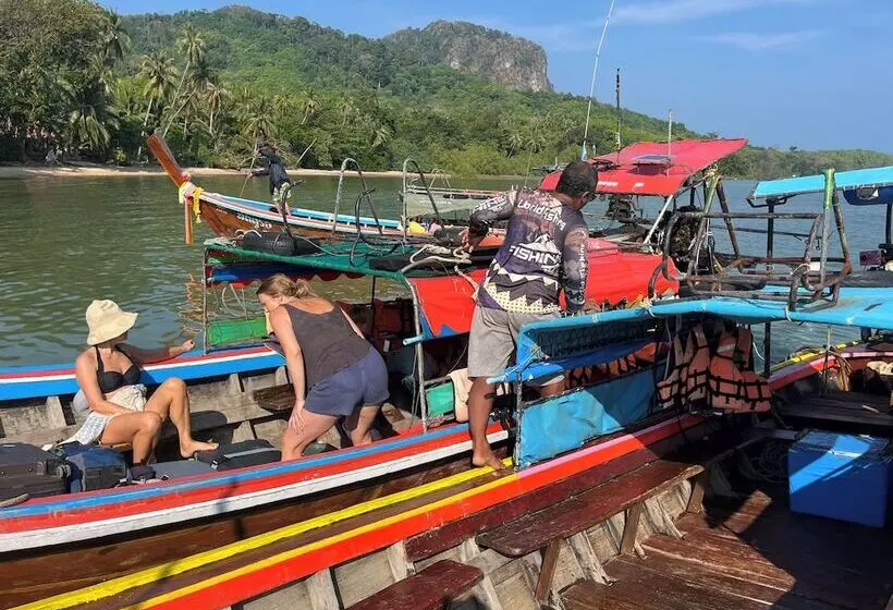 Koh Mook Garden Beach Resort
