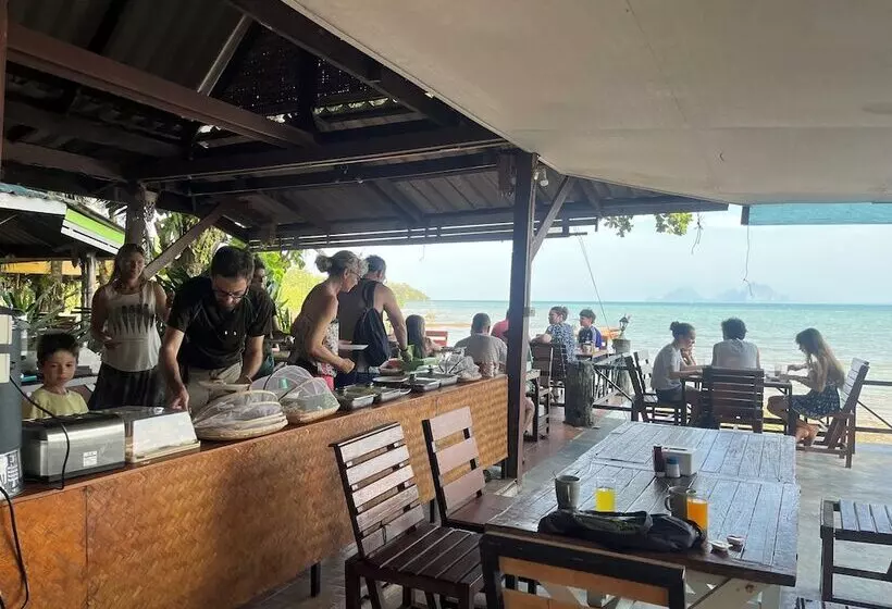 Koh Mook Garden Beach Resort