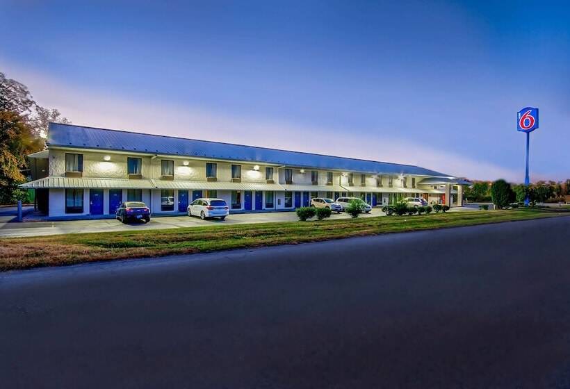 Motel 6 Jeffersonville, In   Louisville