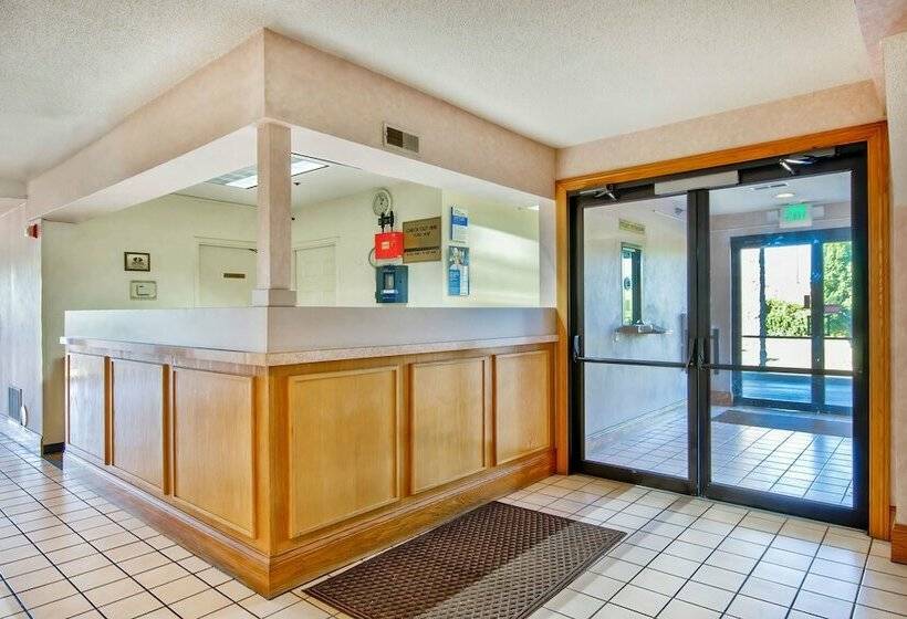 Motel 6 Jeffersonville, In   Louisville