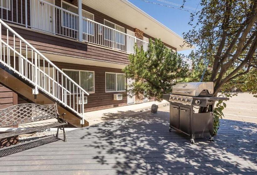 فندق على الطريق Carmel Inn