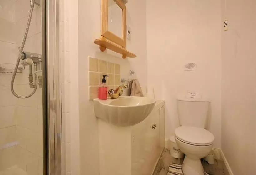 Majatalo Green Hope Guest House