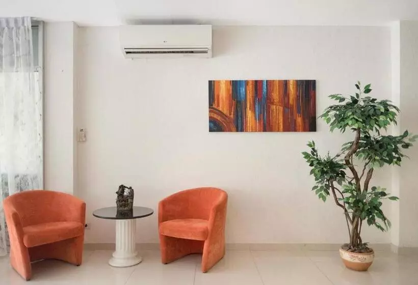 Majatalo Sunny Beach Residence