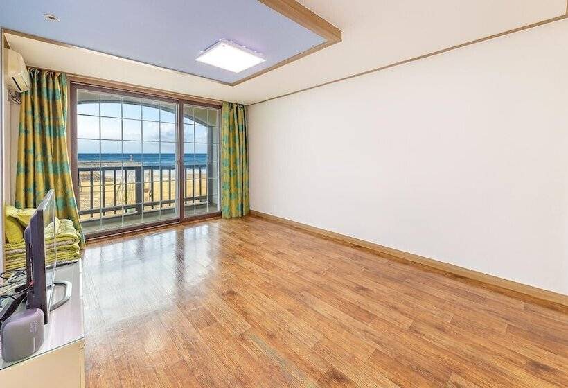 Taean Hagampo Rendezvous Pension