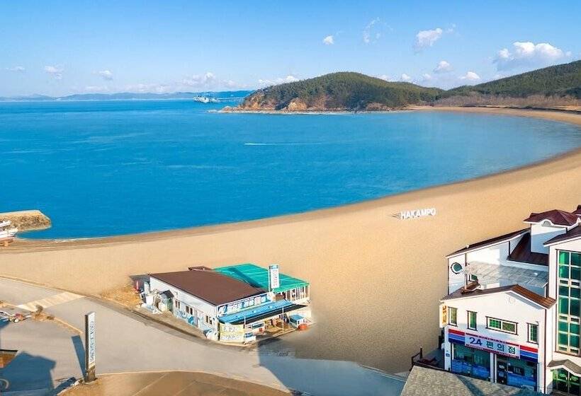 Taean Hagampo Rendezvous Pension