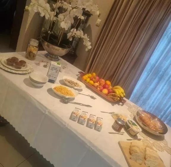تختخواب و صبحانه Casa Marion