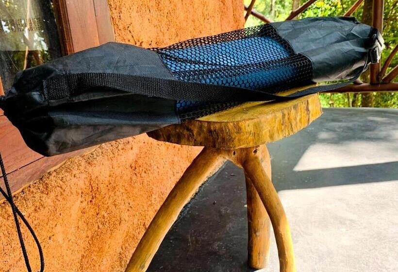 تختخواب و صبحانه The Nirwana Cottage