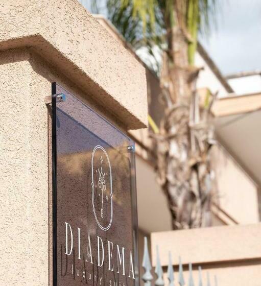 פנסיון Diadema Luxury Suite