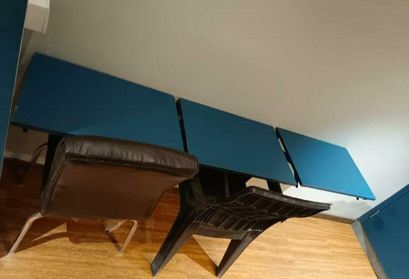 Sleeping Monks Dormitory Hostel