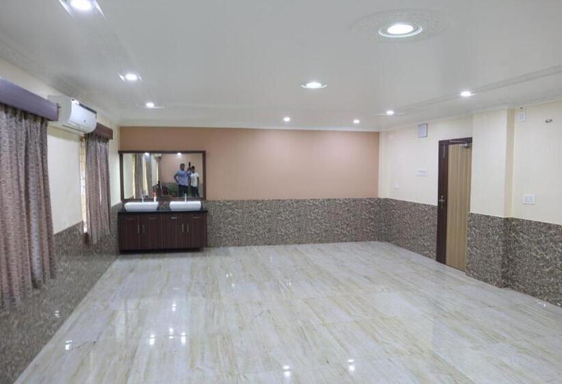 Staymaker Hotel Suraj   Only Indian Citizens Allowed