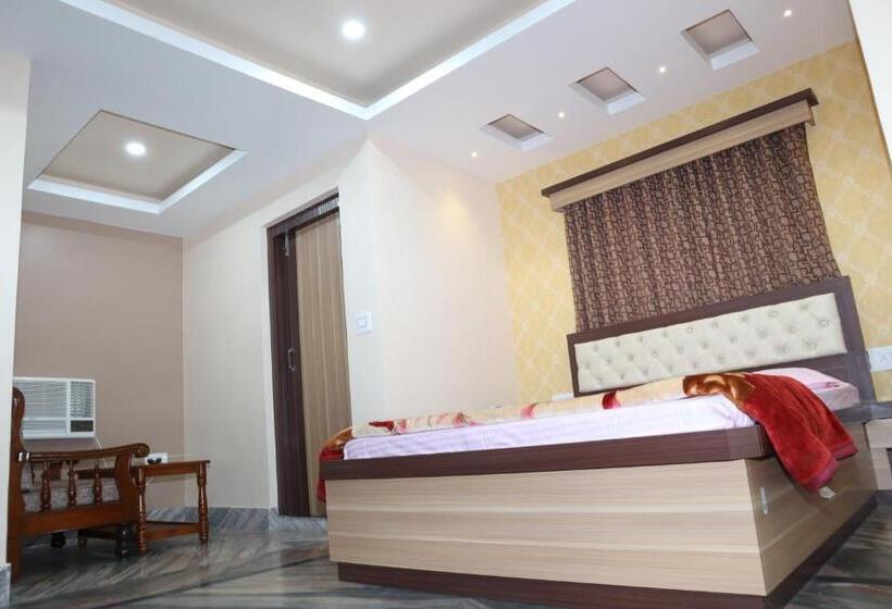 Staymaker Hotel Suraj   Only Indian Citizens Allowed