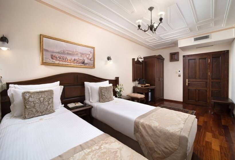 Bed and Breakfast Bender