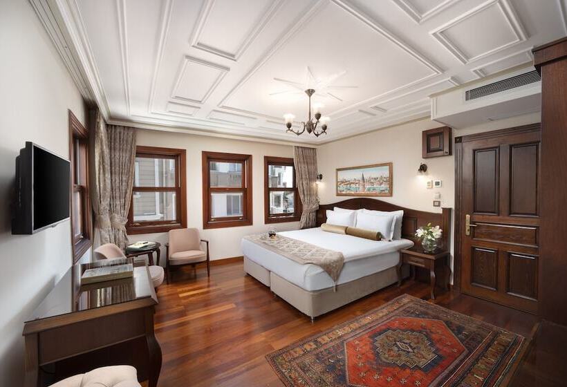 Bed and Breakfast Bender