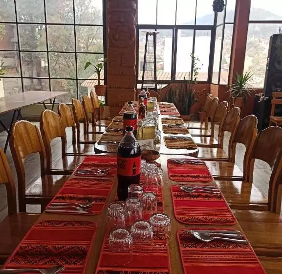 تختخواب و صبحانه Santa Pacha