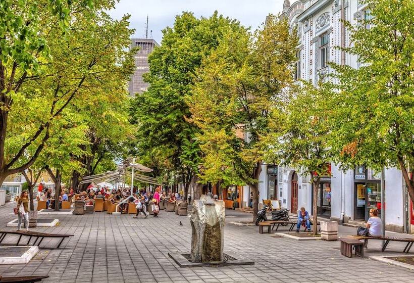 هتل Hanami Design