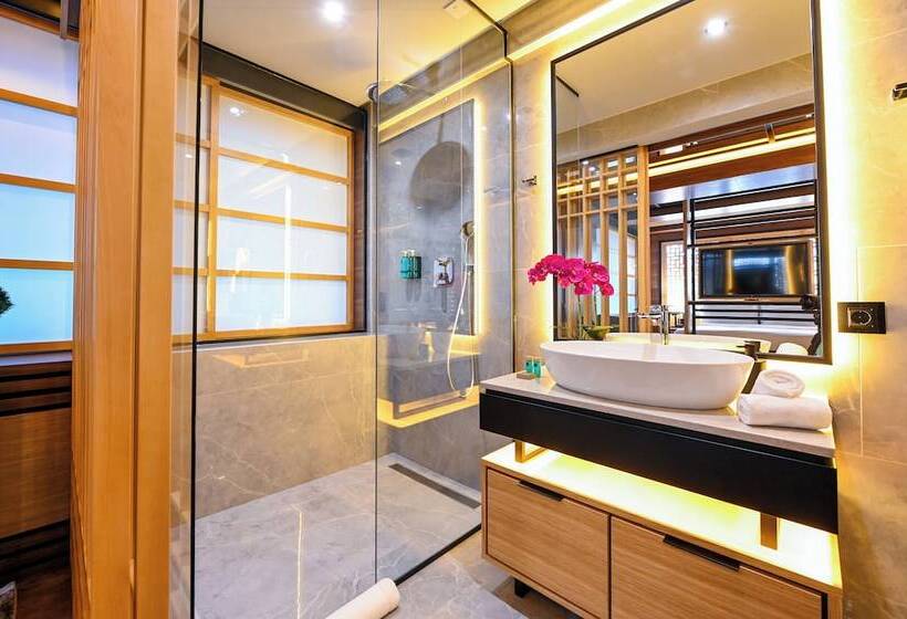 هتل Hanami Design