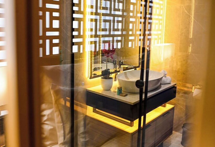 هتل Hanami Design