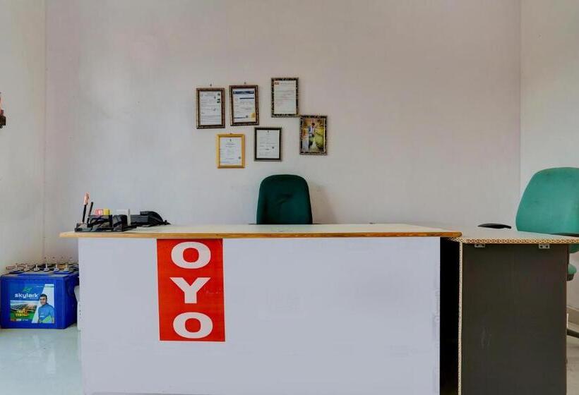 Hotel Oyo 81188 Ss