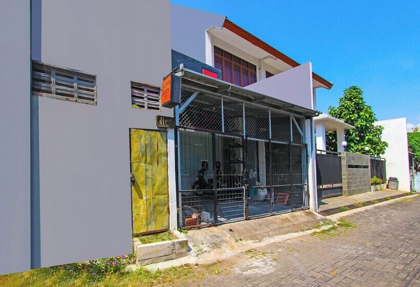 فندق Spot On 92495 Wisma Ayemneartaman Doa Maria Gereja Bongsari