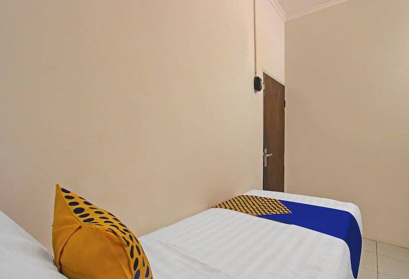 فندق Spot On 92495 Wisma Ayemneartaman Doa Maria Gereja Bongsari