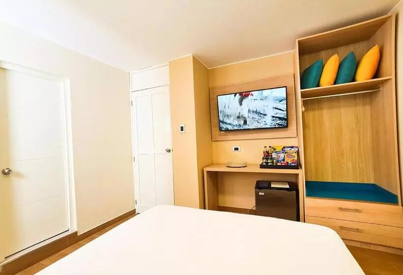 Acuario Hotel & Suite