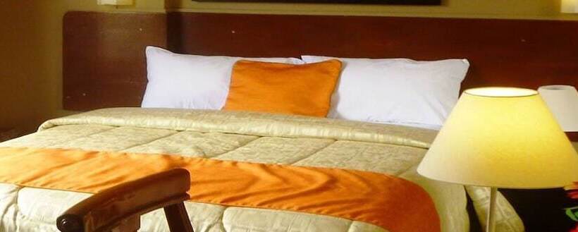 Acuario Hotel & Suite