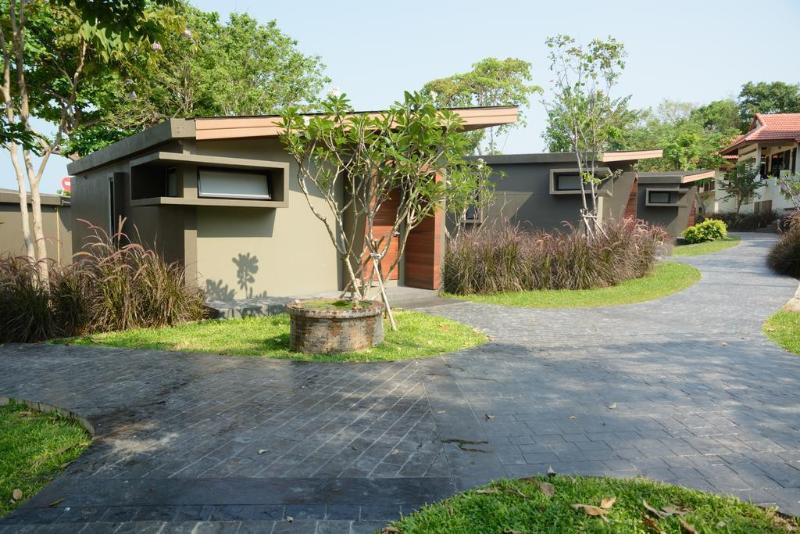 Ao Cho Grandview Hideaway Resort