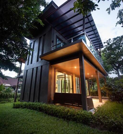 Ao Cho Grandview Hideaway Resort