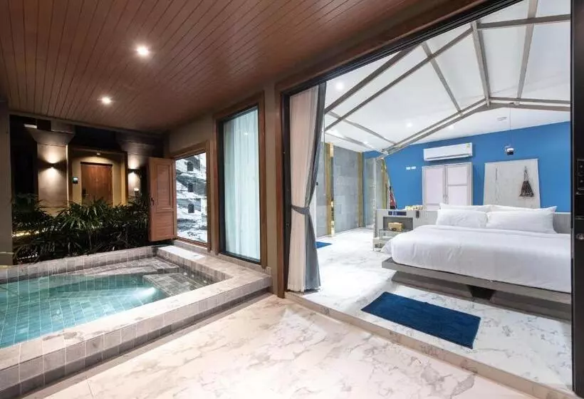 Ao Cho Grandview Hideaway Resort