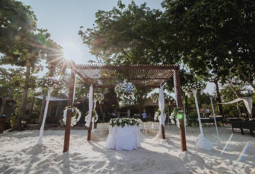 Ao Cho Grandview Hideaway Resort