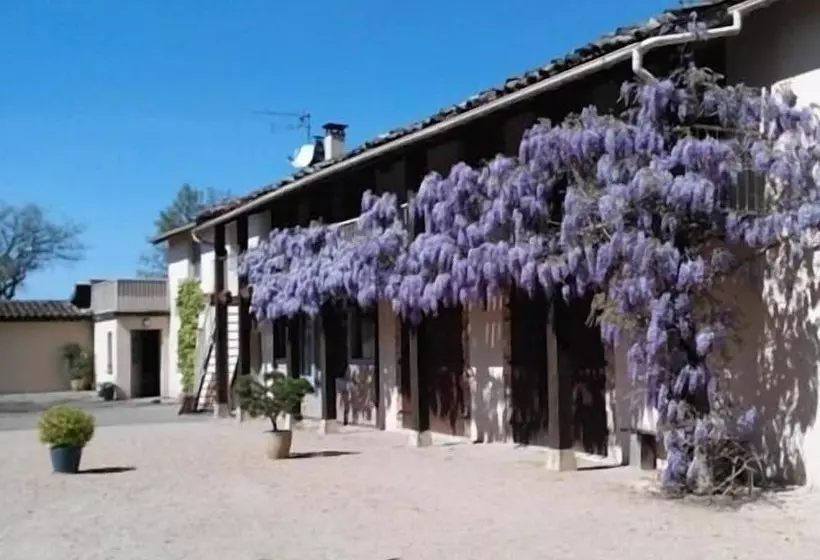 Bed and Breakfast Les Barelles