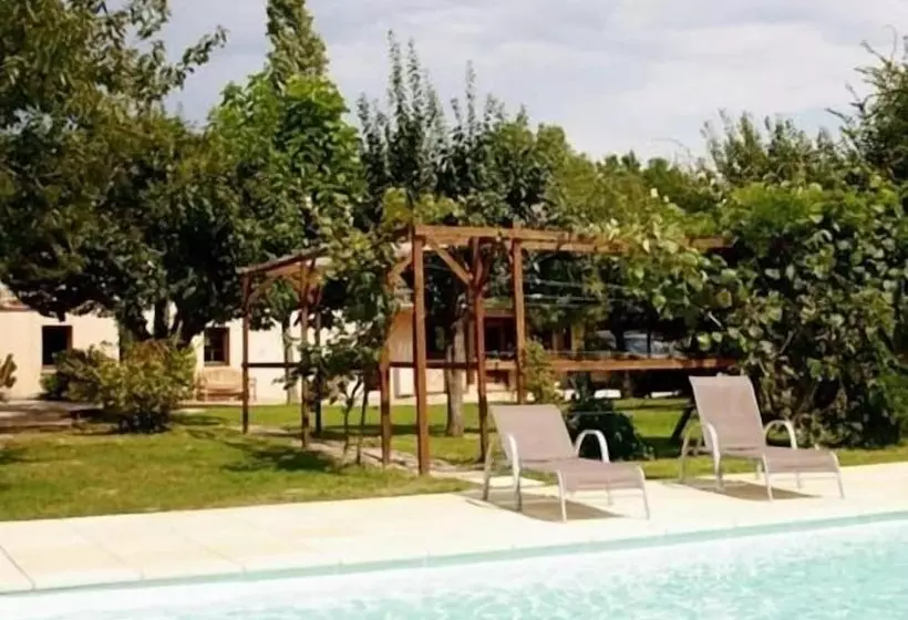 Bed and Breakfast Les Barelles