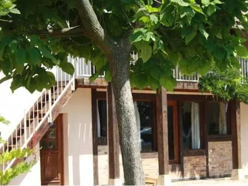 Bed and Breakfast Les Barelles