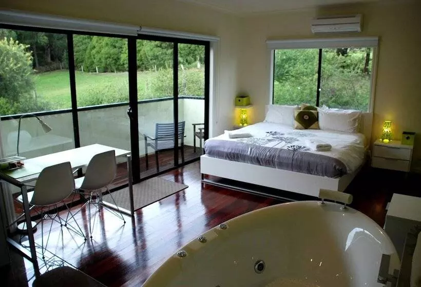 Deville At Healesville