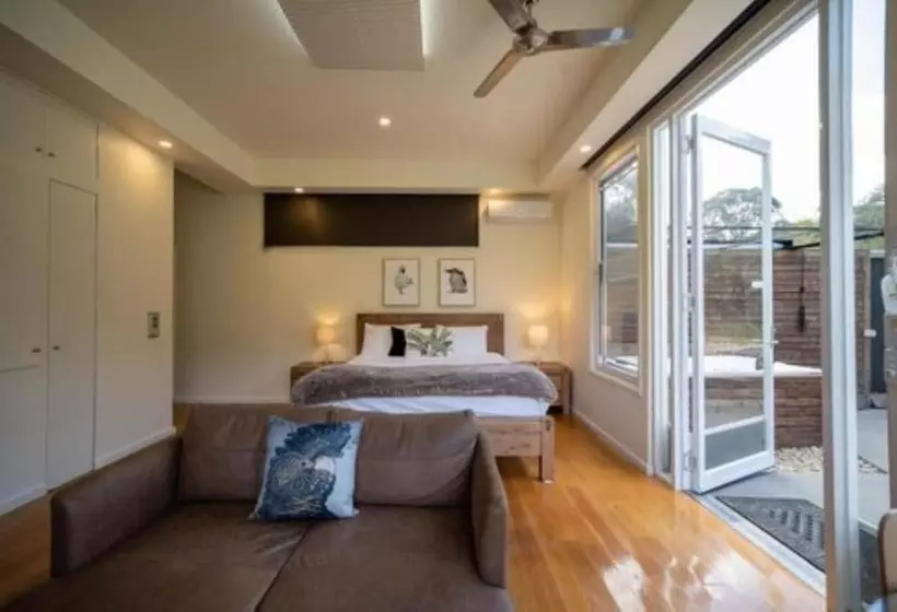 Deville At Healesville