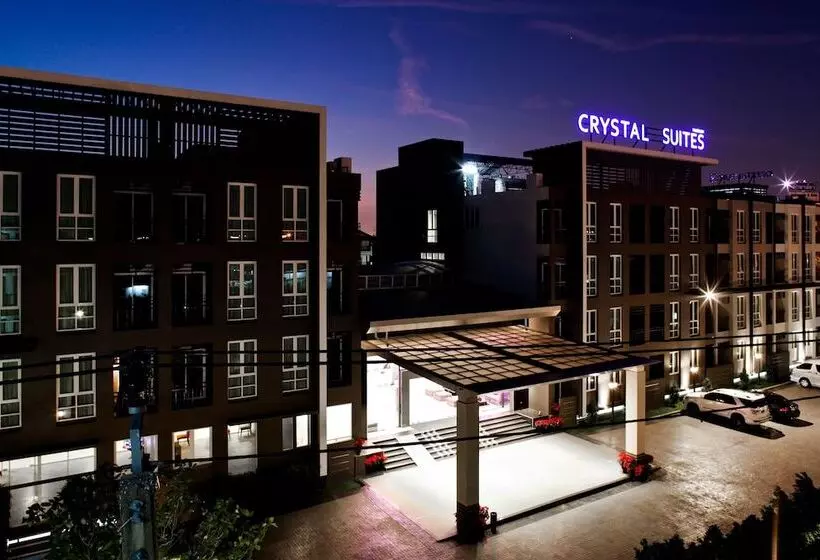 هتل Crystal Suites Suvarnbhumi Airport